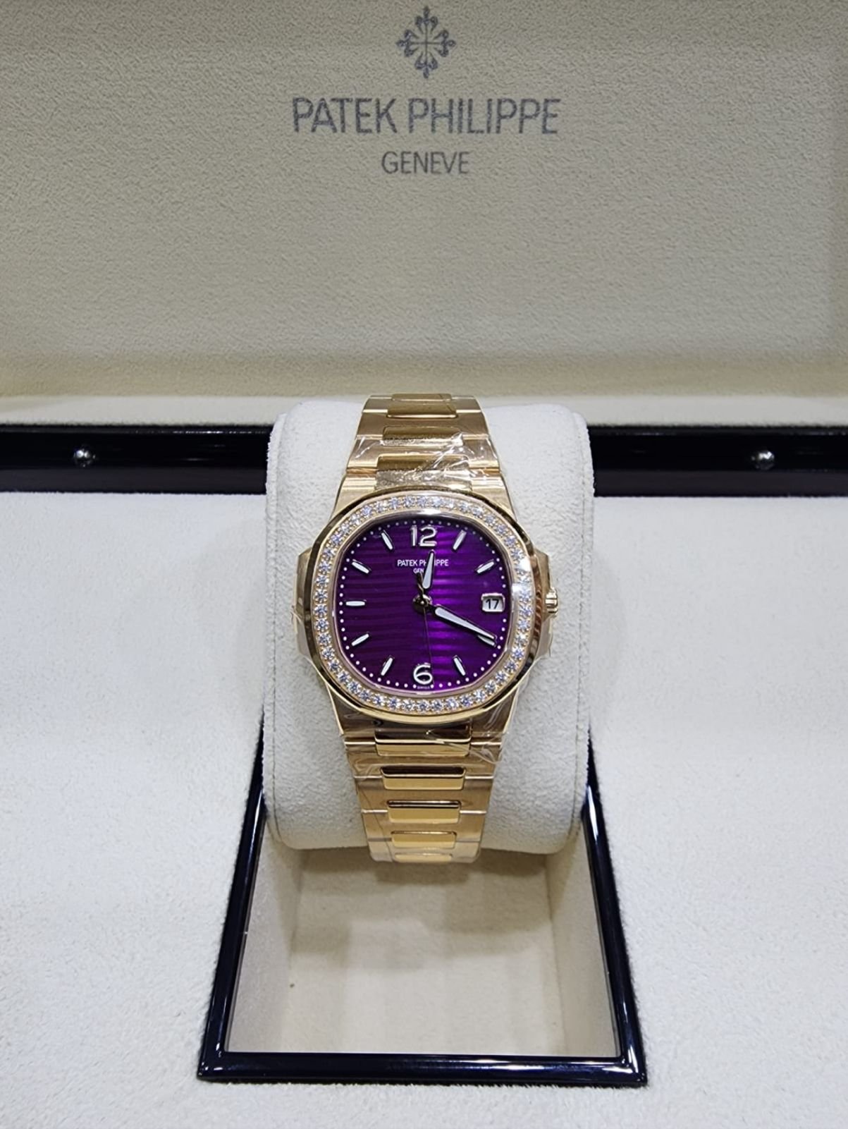 PATEK PHILIPPE NAUTILUS LADIES PURPLE WAVE DIAL